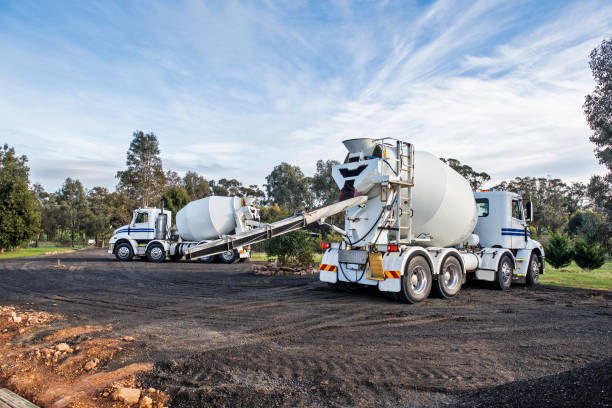 Best Commercial Concrete Services in Owens Cross Roads, AL